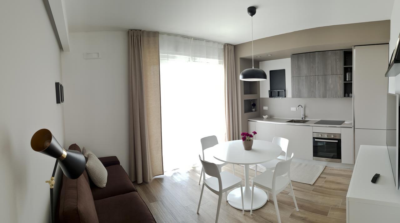 Fiume Luxury Apartments Near The Sea Monopoli Zewnętrze zdjęcie